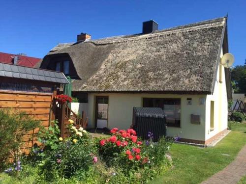 Ferienhaus Fam Wegner — 4-Star Luxury Hotel in Koserow, Germany