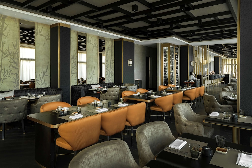 מזון ומשקאות