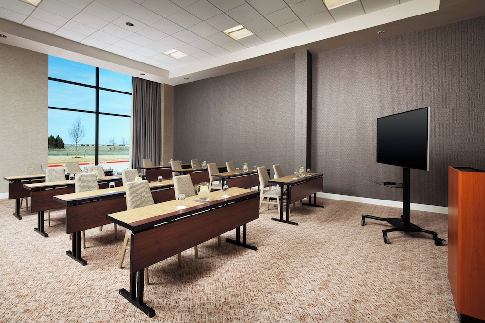 Sheraton McKinney Hotel - photo 28