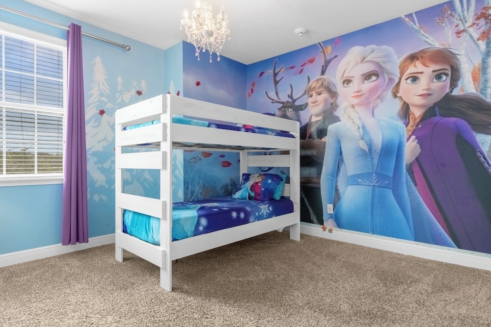 Your Dream Vacation Awaits Family 10 Bd Villa — 4-Star Luxury Hotel in Orlando, United States