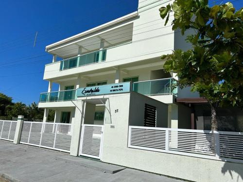 Residencial Esmeralda Vista ao Mar — 4-Star Luxury Hotel in Palhoca, Brasil