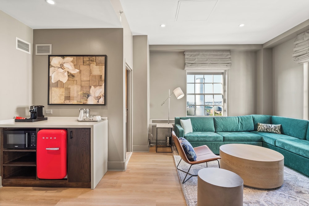 Hotel Indigo Baton Rouge Downtown by IHG - photo 50
