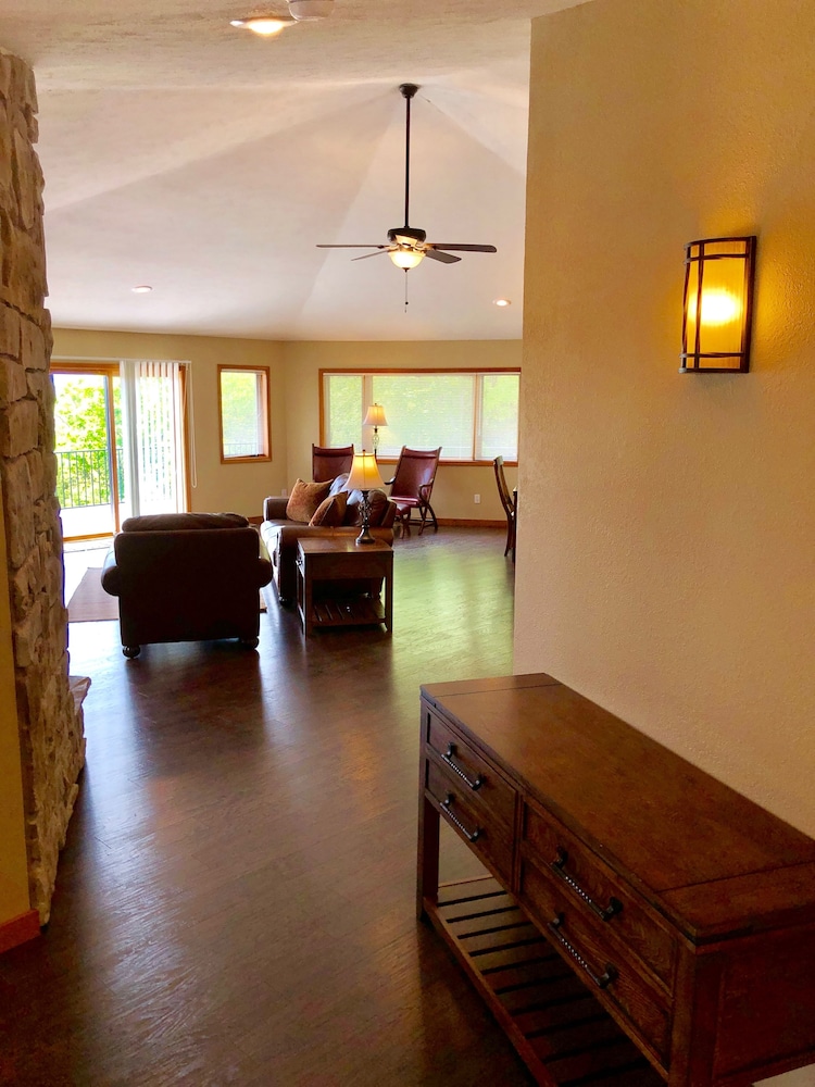 Antlers Resort - photo 23