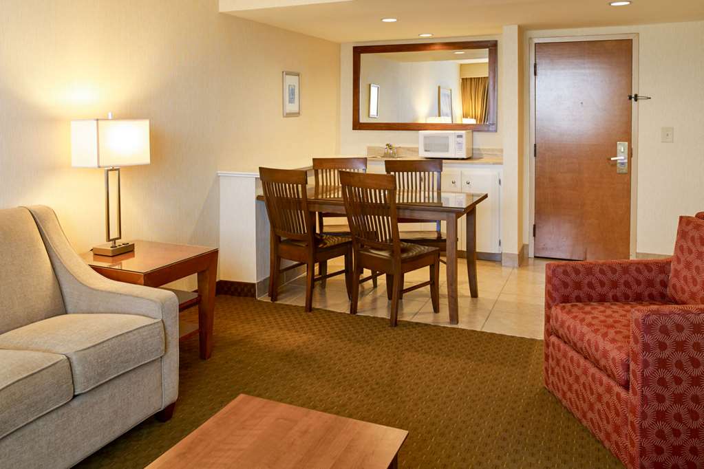 Clarion Hotel Portland Airport ME - photo 8