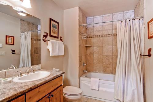 Platinum Collection At Trappeurs Crossing Resort By Rq - photo 16
