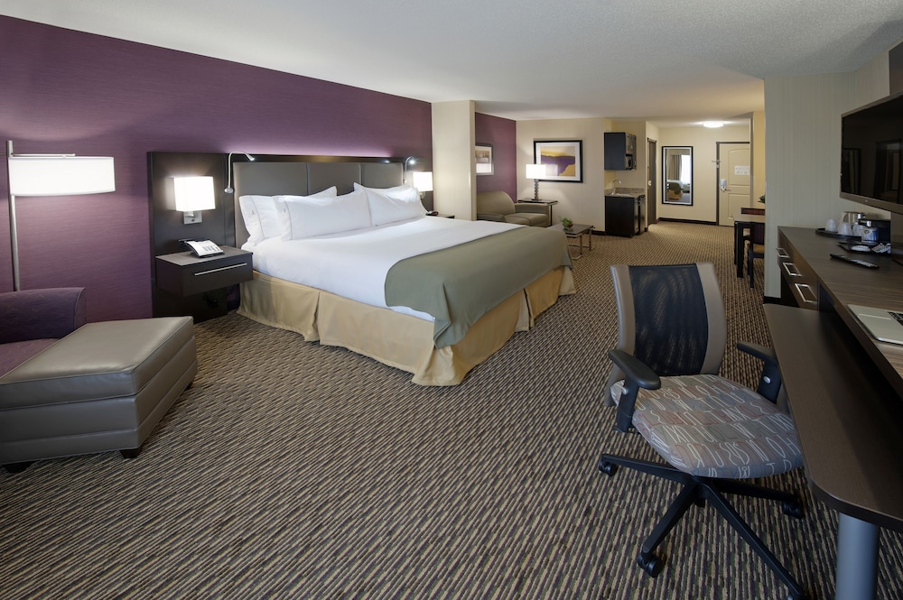 Holiday Inn Express Hotel & Suites Clearfield by IHG - photo 3