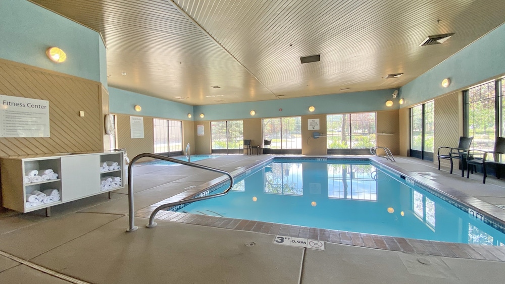 Holiday Inn Express Hotel & Suites Park City by IHG - photo 12