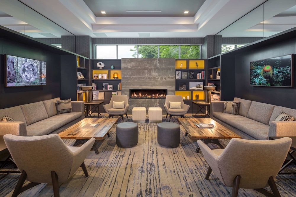 The Summit Hotel - photo 66