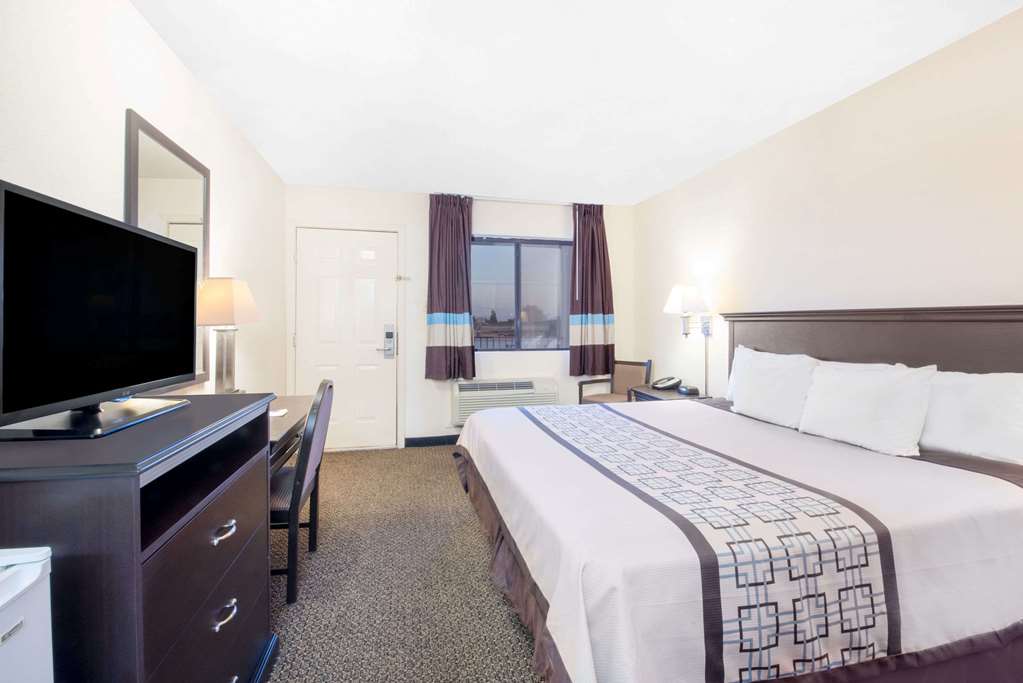 Americas Best Value Inn Hobbs - photo 12