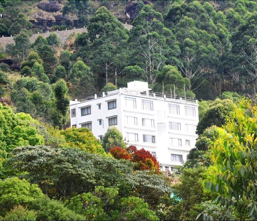 TeaMount Suites - carbon neutral hotel in Munnar