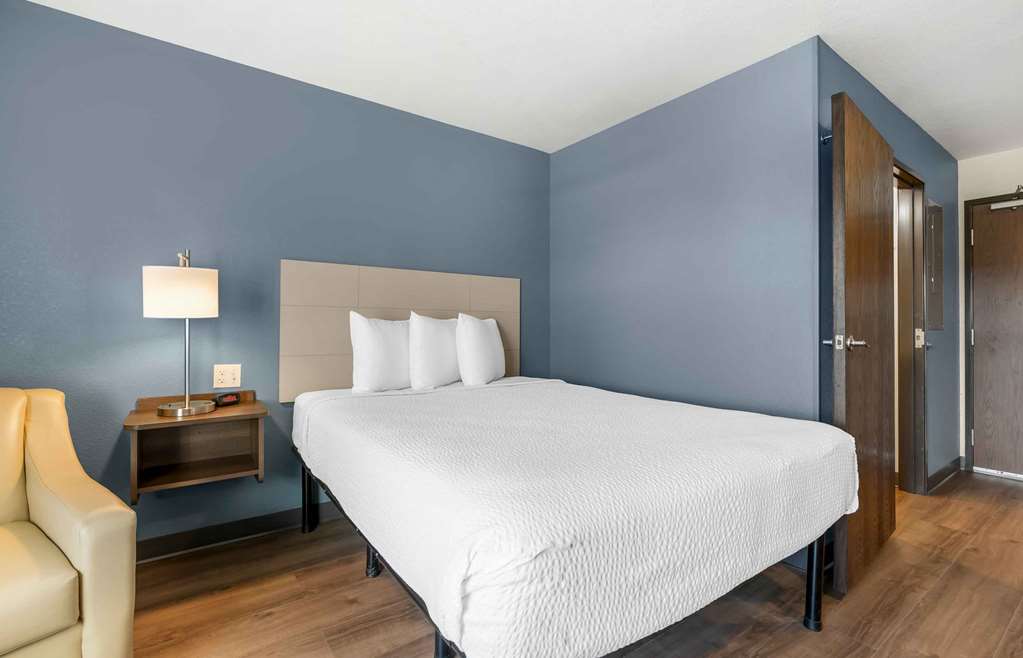 Extended Stay America Suites Portland East - photo 10