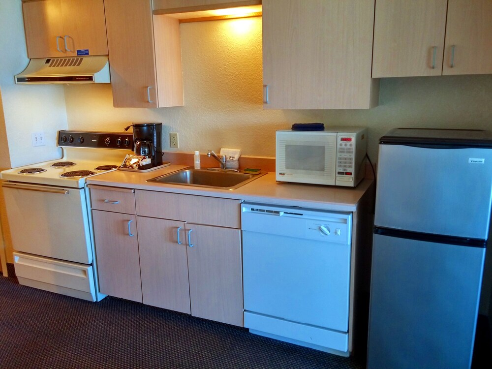 Surfside Resort - photo 15