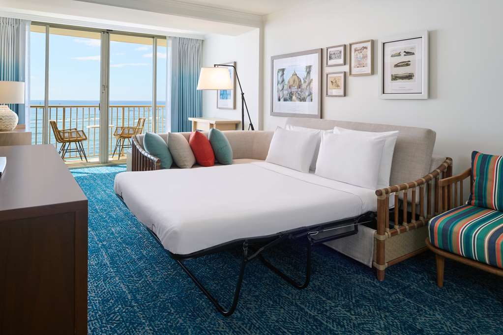 Outrigger Reef Waikiki Beach Resort - photo 131
