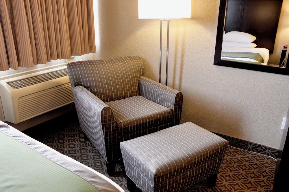 Riversage Billings Inn - photo 12
