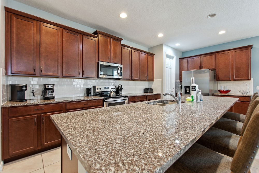 Rebel Flamingo @ Solara Resort By Shine Villas 804 7 Bedroom Villa Kissimmee - photo 17