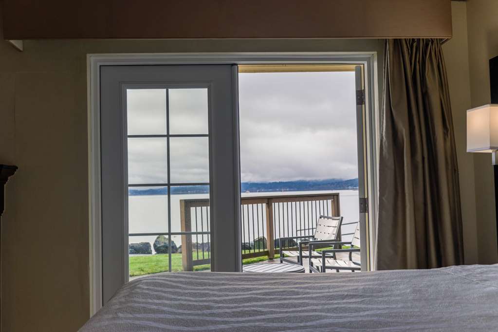 Best Western Plus Silverdale Beach Hotel - photo 18