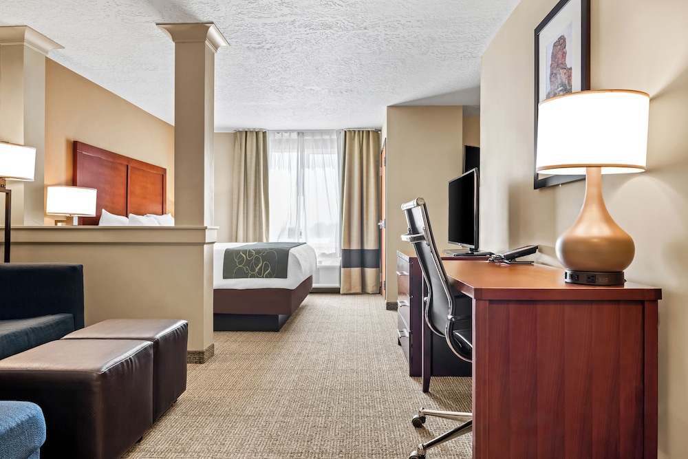 Heartland Inn and Suites - photo 10