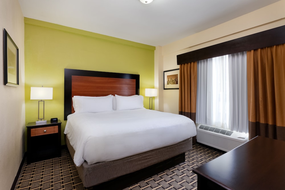 Holiday Inn Express & Suites Atlanta Downtown by IHG - photo 9
