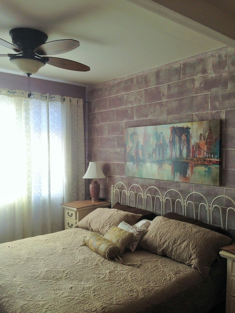 Capri Beach Hotel - photo 14