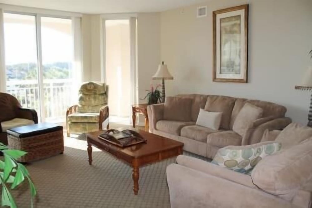 302 North Tower - photo 8