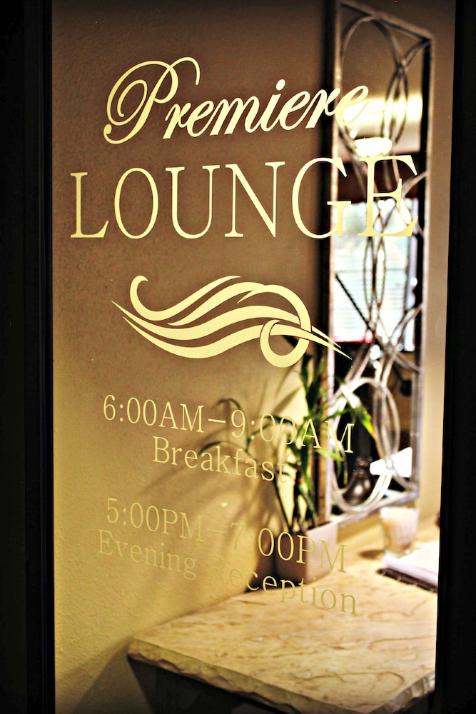Hotel Elegante Conference & Event Center Colorado Springs - photo 11