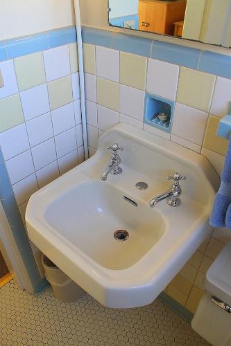 Blue Swallow Motel - photo 22
