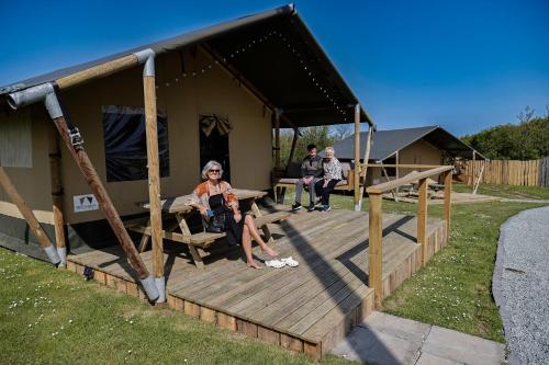 Little Pig Glamping - last minute hotel in Bude