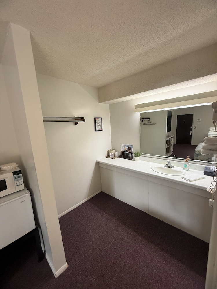 Scottish Inns Motel Osage Beach - photo 67