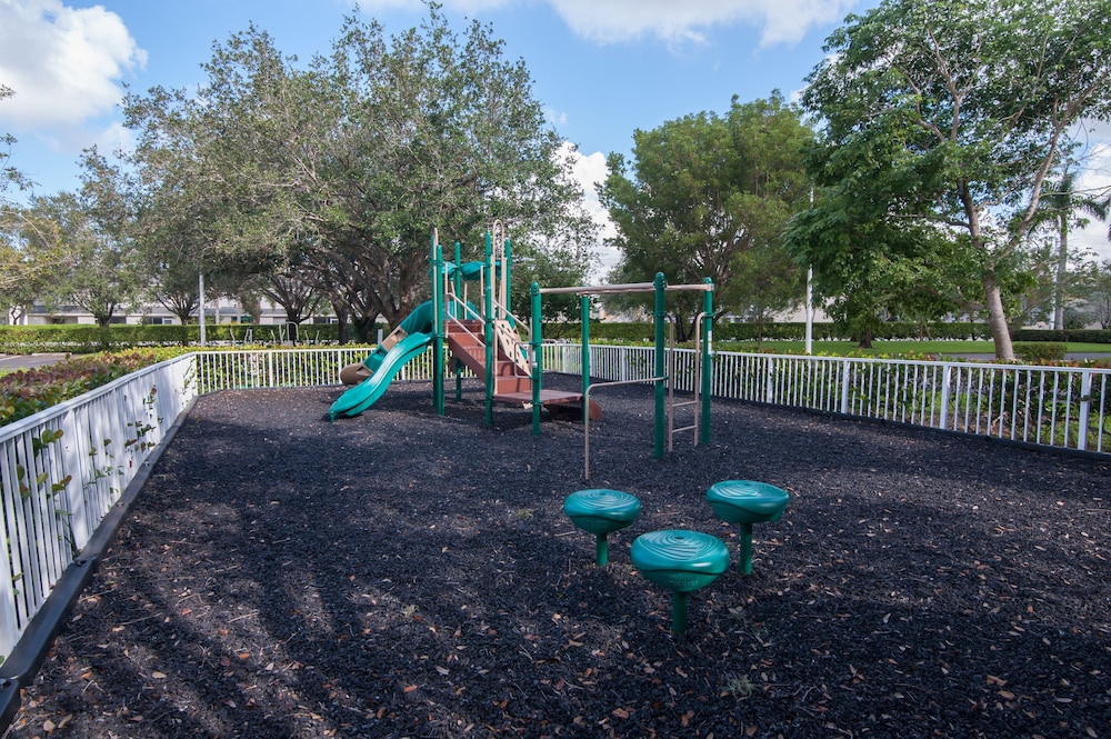 Vacation Village at Bonaventure Fort Lauderdale - photo 49