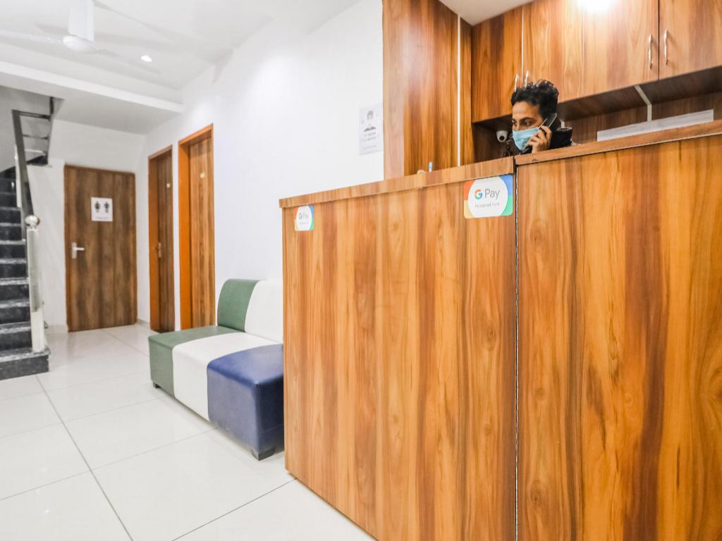 Rv Hotel by Oyo Rooms in Hisar, India