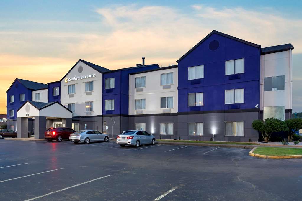 Comfort Inn & Suites Memphis East - photo 34