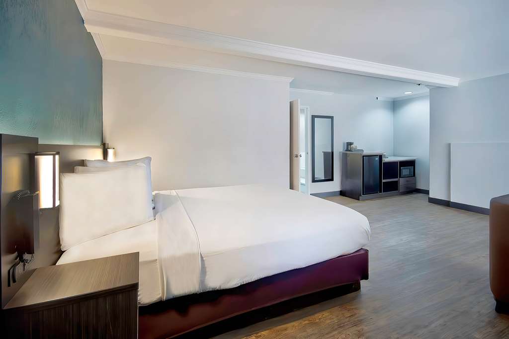 Studio 6 Suites Lawndale CA South Bay - photo 20