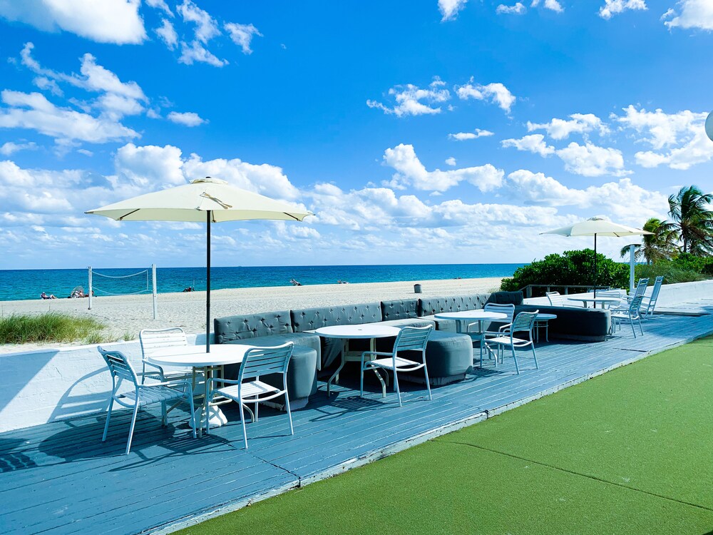 Coral Tides Resort - photo 123