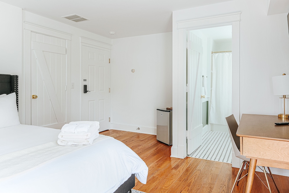 Batten Green Venue & Lodging - photo 30