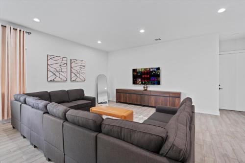 Luxurious Home Downtown Access Spacious — 4-Star Luxury Hotel in Austin, United States