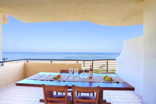 Mazzarosa Residence — 4-Star Luxury Hotel in Roseto Degli Abruzzi, Italy