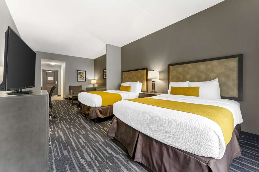 Best Western Plus Cranberry Pittsburgh North - photo 19
