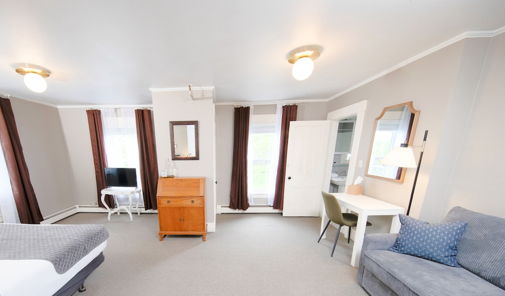 The New London Inn - photo 37
