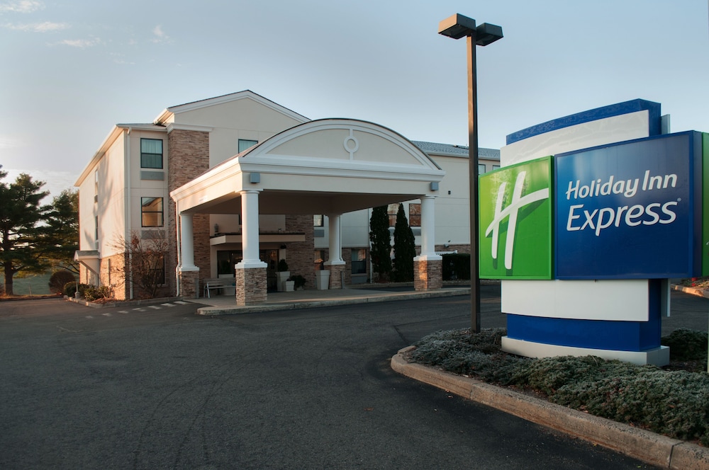 Holiday Inn Express Vernon Manchester by IHG in Vernon, United States