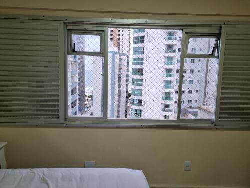 Apto Av Brasil Quadra Mar