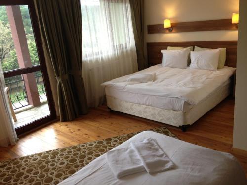Rhebas Hotel — Istanbul — photo 2