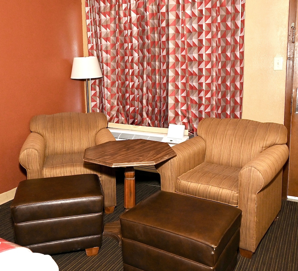 Fortune Inn And Suites Newport - photo 40