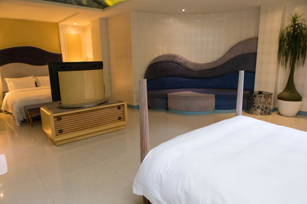 All Ur Boutique Motel Chia Yi Branch in Jiayi Shi, Republic of China Taiwan