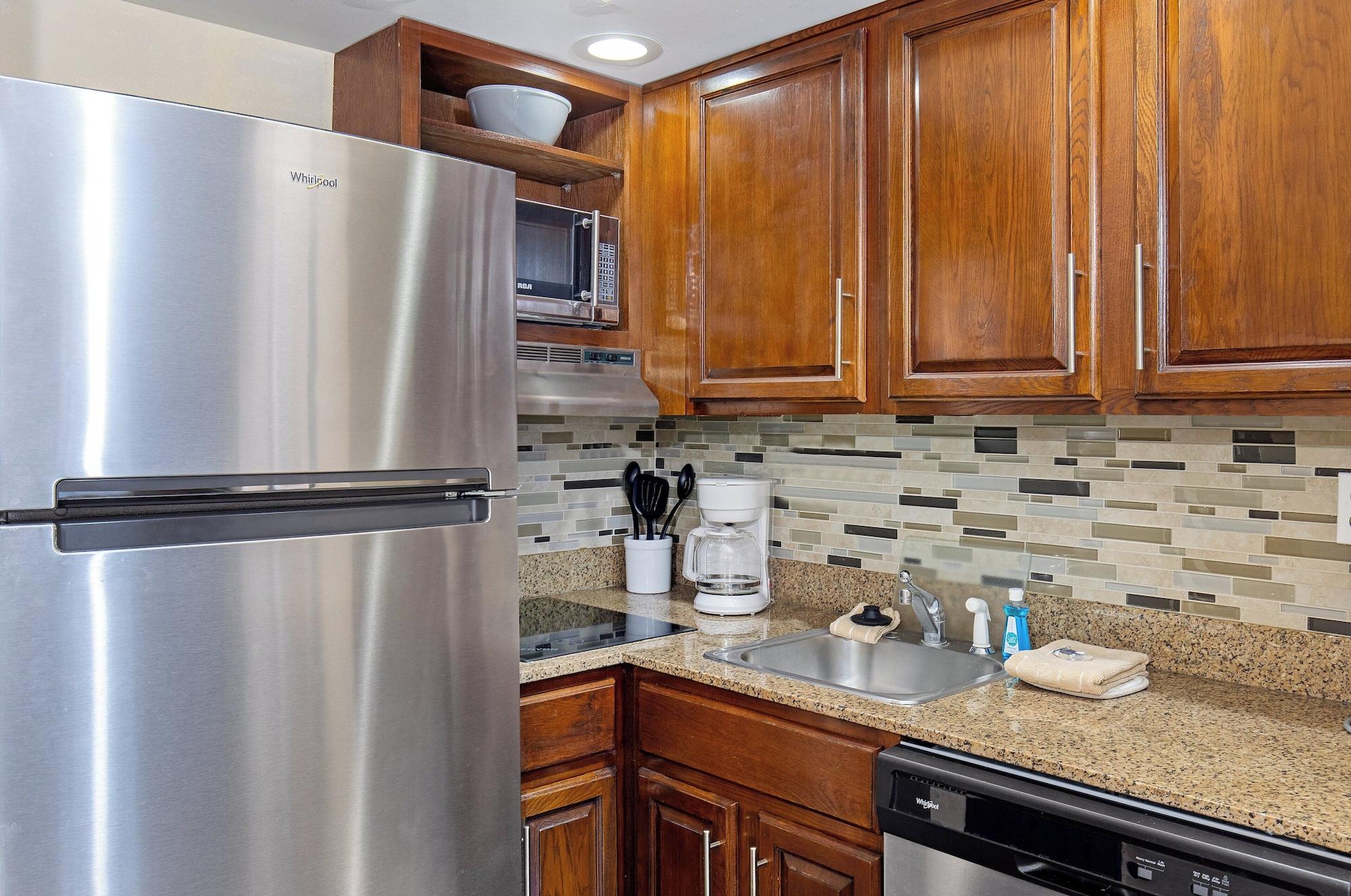 Staybridge Suites Oak Ridge by IHG - photo 12