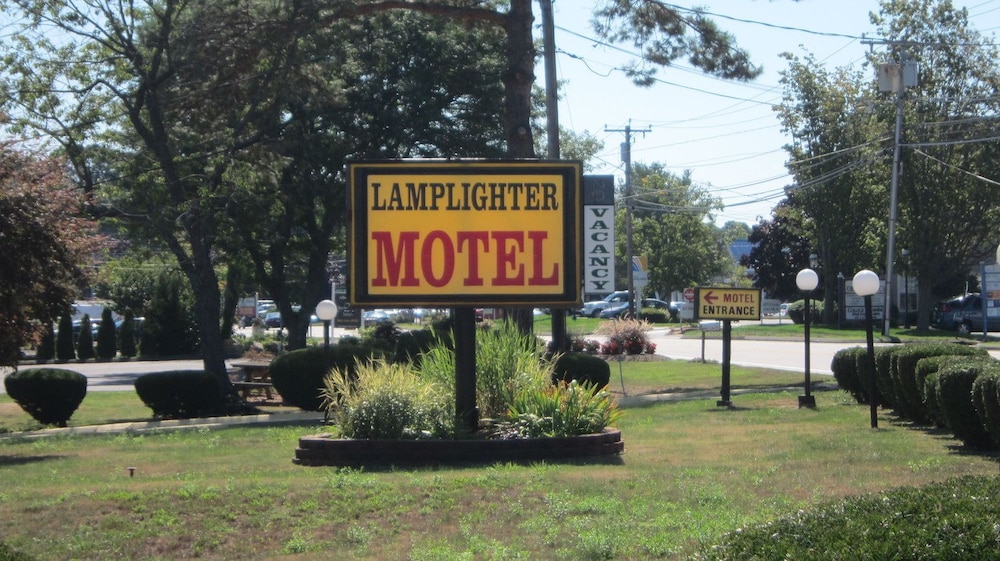 Lamplighter Motel Clinton Connecticut in Clinton, United States