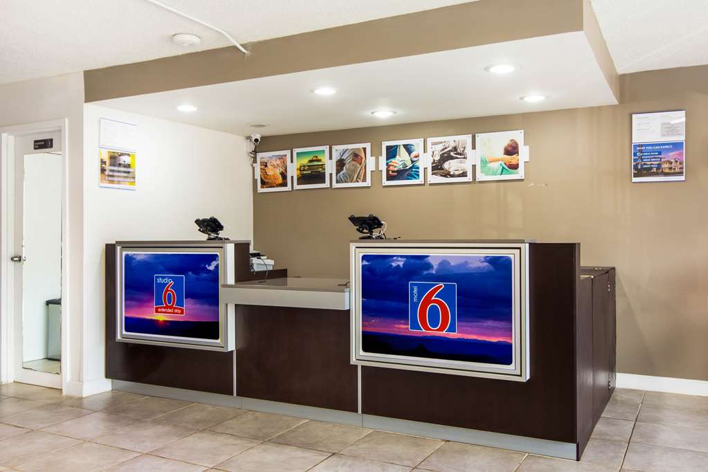 Motel 6 Lagrange GA - photo 21