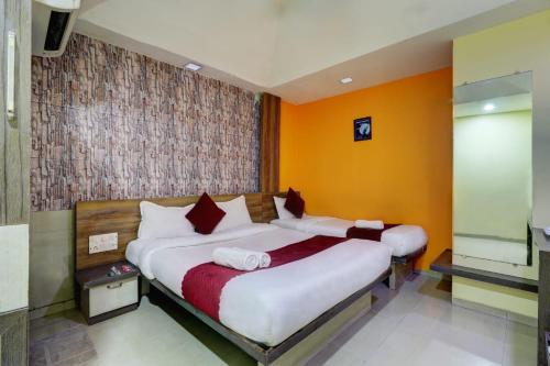 Hotel Icon Near T 2 International Airport Mumbai