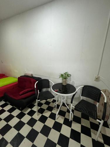 Manana House