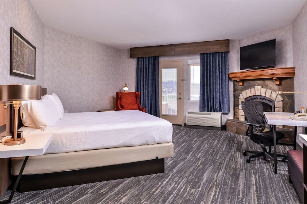 Hilton Garden Inn Bend - photo 29