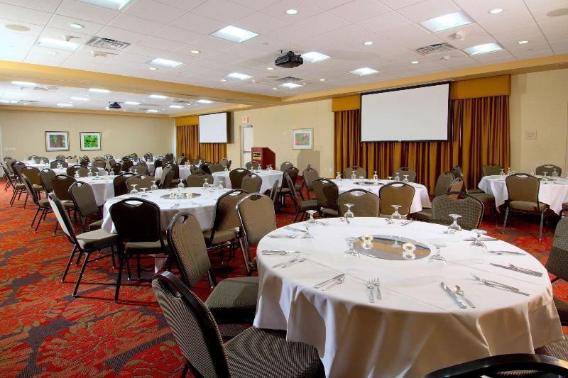 Hilton Garden Inn Rockford - photo 186